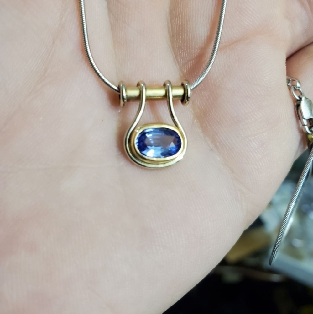 14k tanzanite necklace! White gold snake chain and the pendant is yellow gold. T - Picture 7 of 12